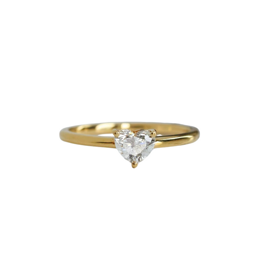 18K Gold Heart Moissanite ring