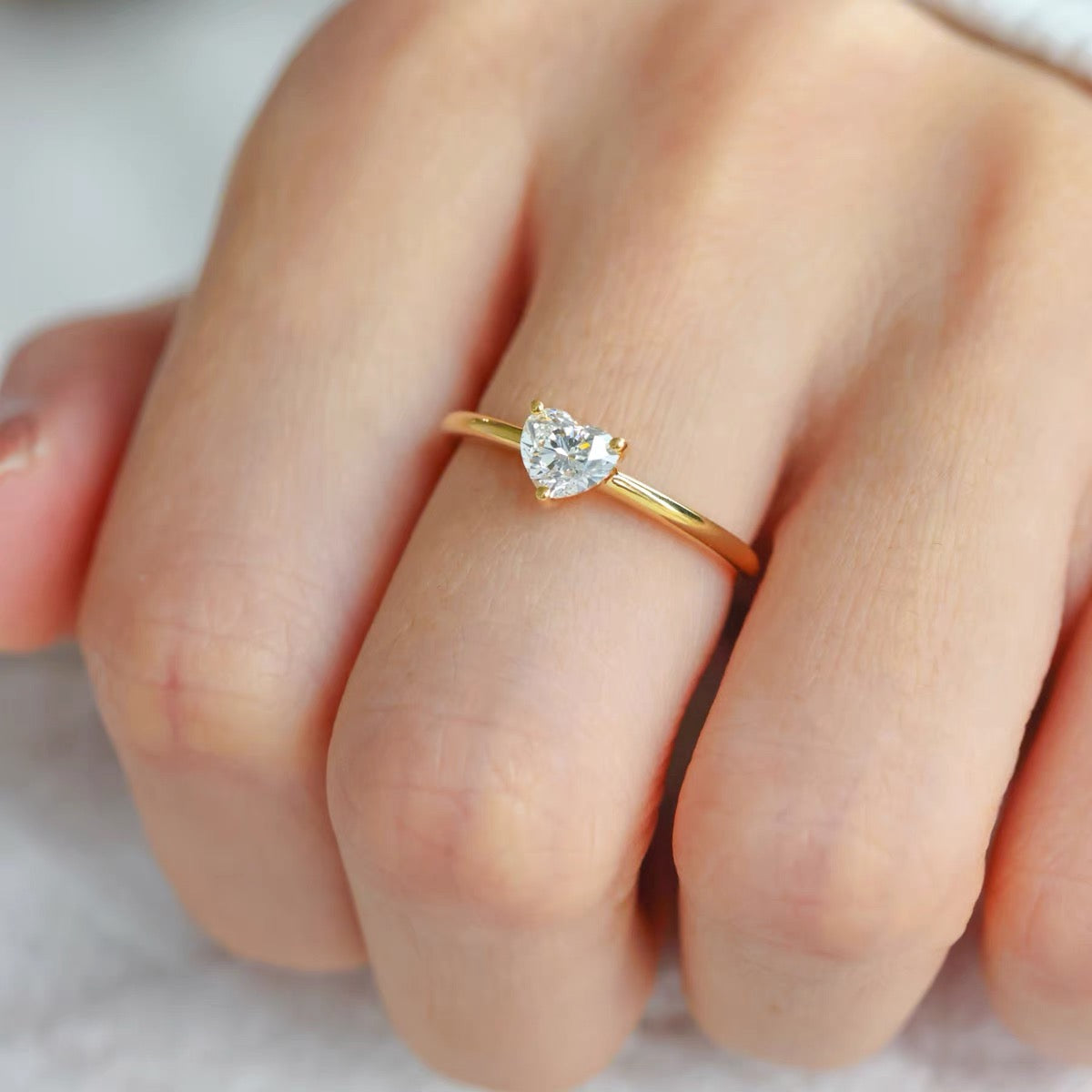 18K Gold Heart Moissanite ring